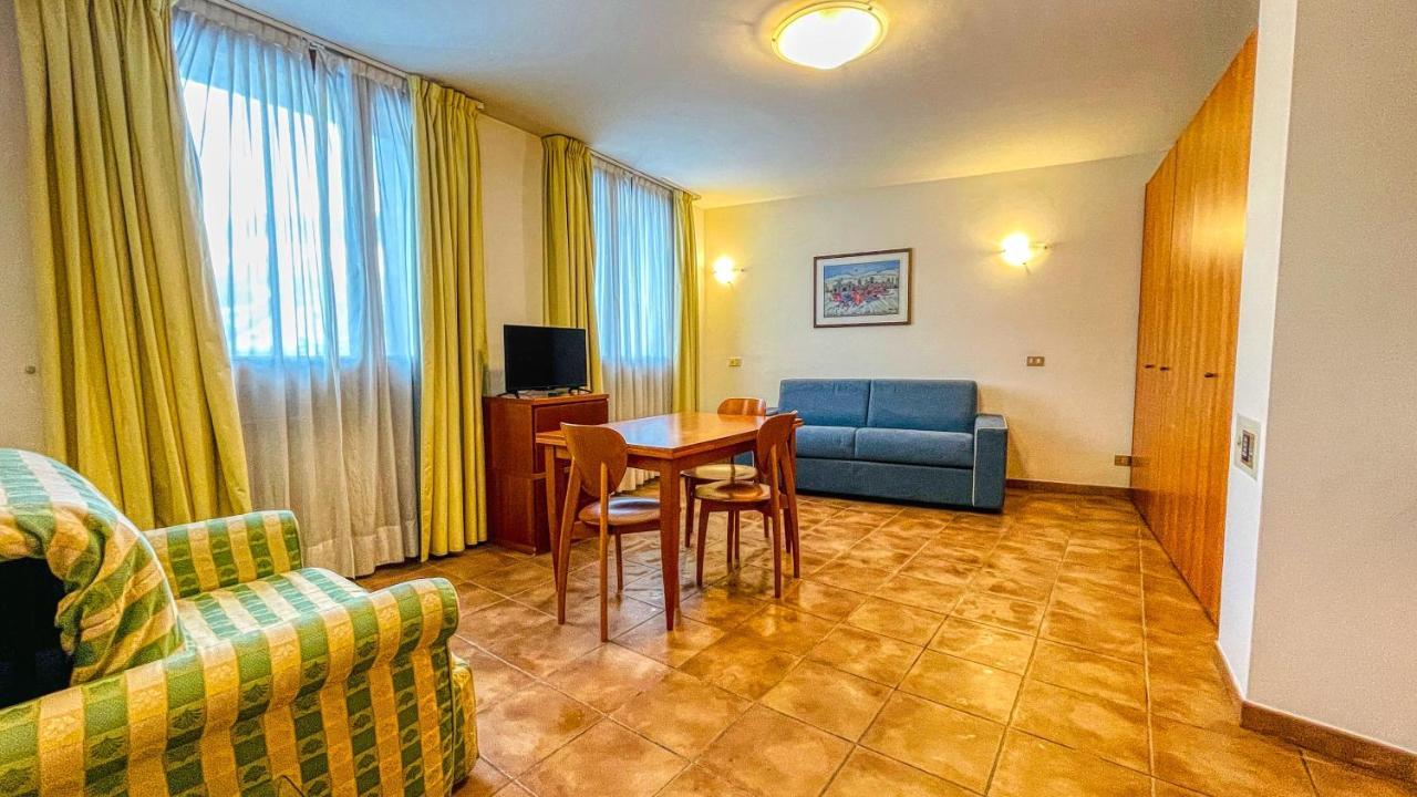Appartamento Smith Arneis - Affitti Brevi Italia Bardonecchia Εξωτερικό φωτογραφία